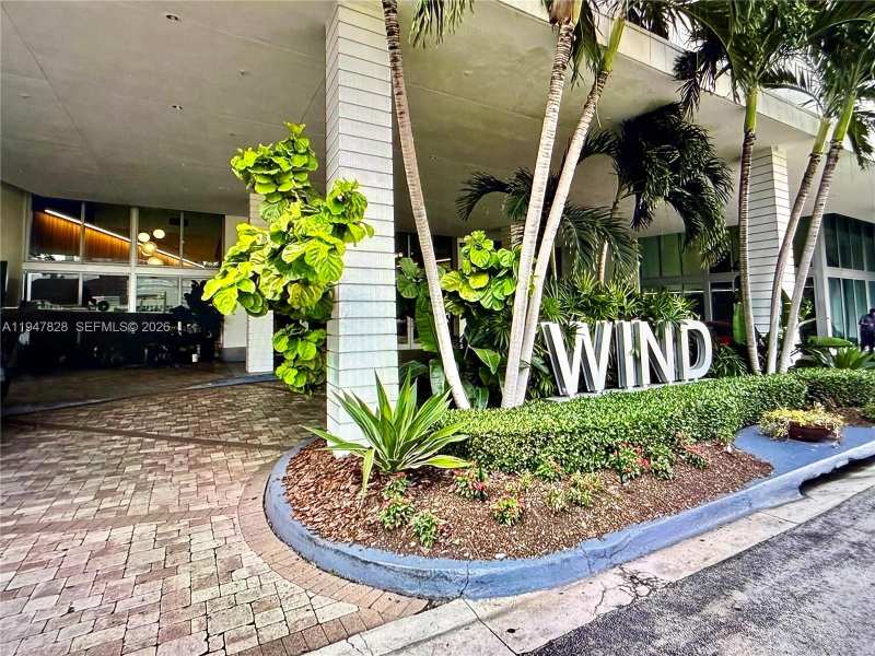 350 S Miami Ave # 2912, Miami FL 33130