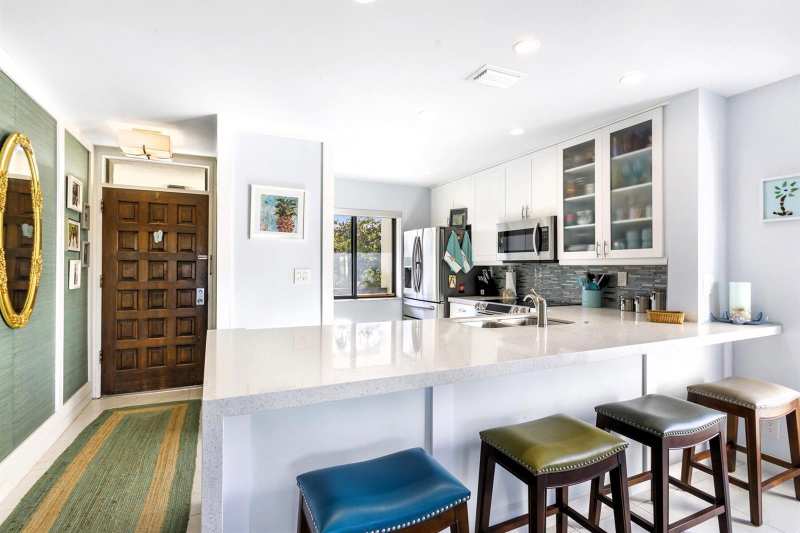 2550 Presidential Way # 301, West Palm Beach FL 33401