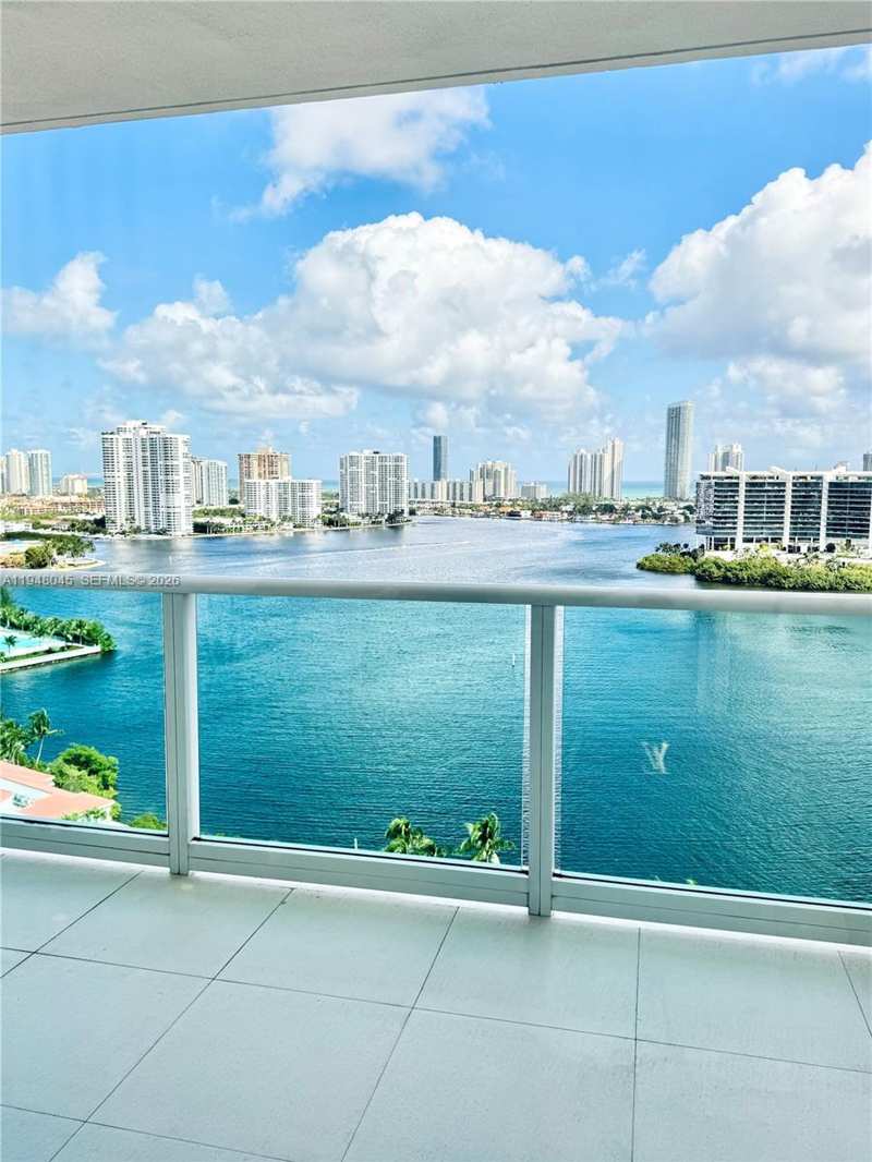 3301 NE 183rd St # 2003, Aventura FL 33160