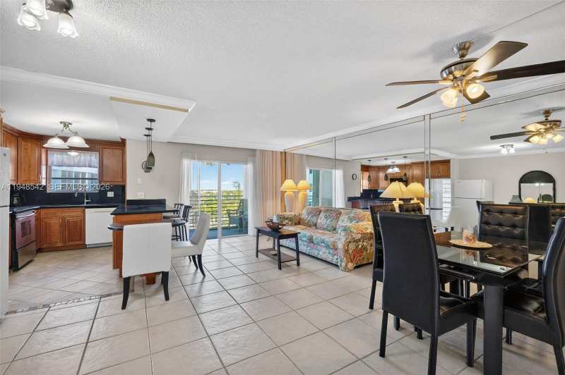 2731 NE 14th St Cswy # 919, Pompano Beach FL 33062