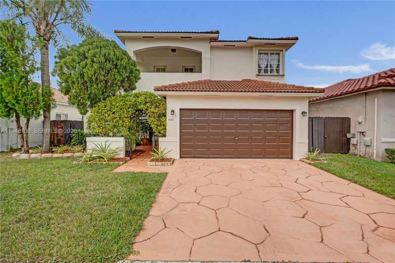 5502 SW 162nd Pl, Miami FL 33185