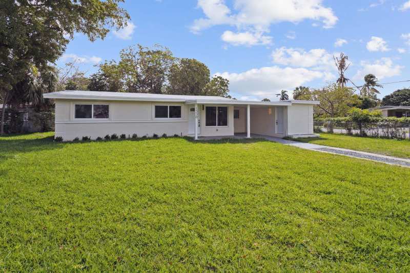 1530 NW 18th Court, Fort Lauderdale FL 33311