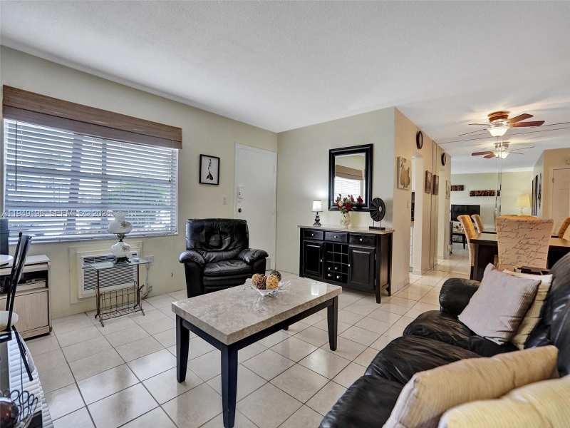 16901 NE 13th Ave # 110, Miami FL 33162