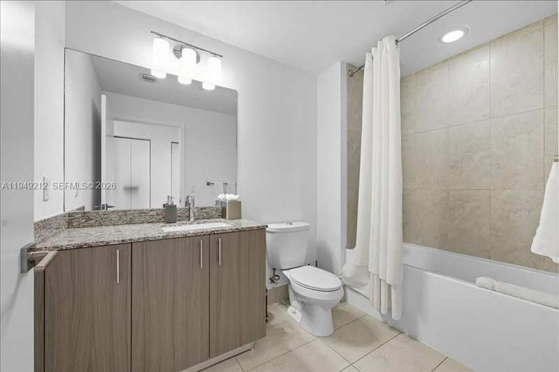 5350 NW 84th Ave # 505, Doral FL 33166
