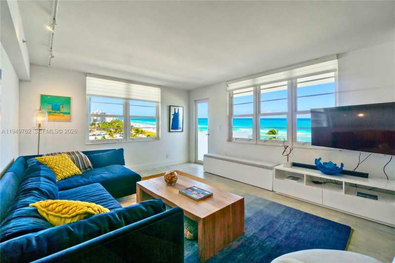 100 Lincoln Rd # 1447, Miami Beach FL 33139