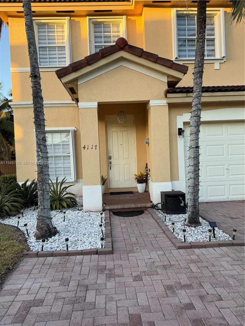 4117 NE 24th Dr, Homestead FL 33033