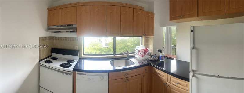 17021 N Bay Rd # 603, Sunny Isles Beach FL 33160