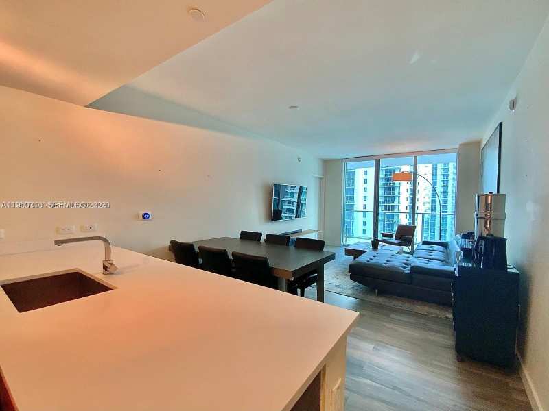 1100 S Miami Ave # 2811, Miami FL 33130