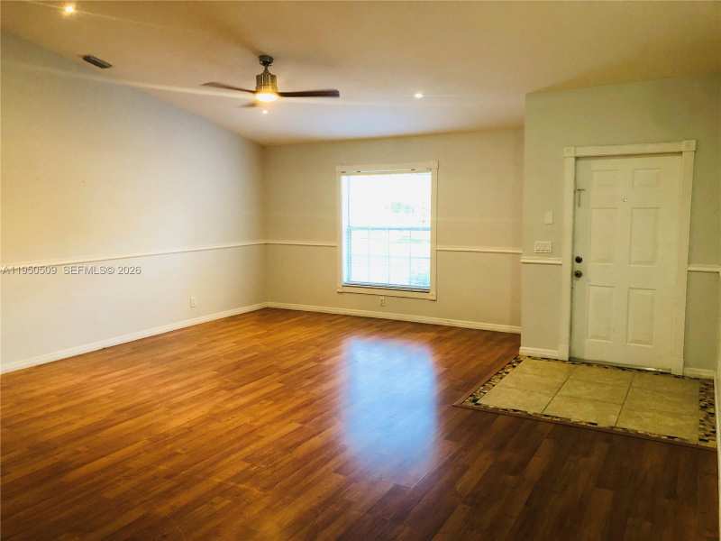 13677 Temple Blvd, West Palm Beach FL 33412