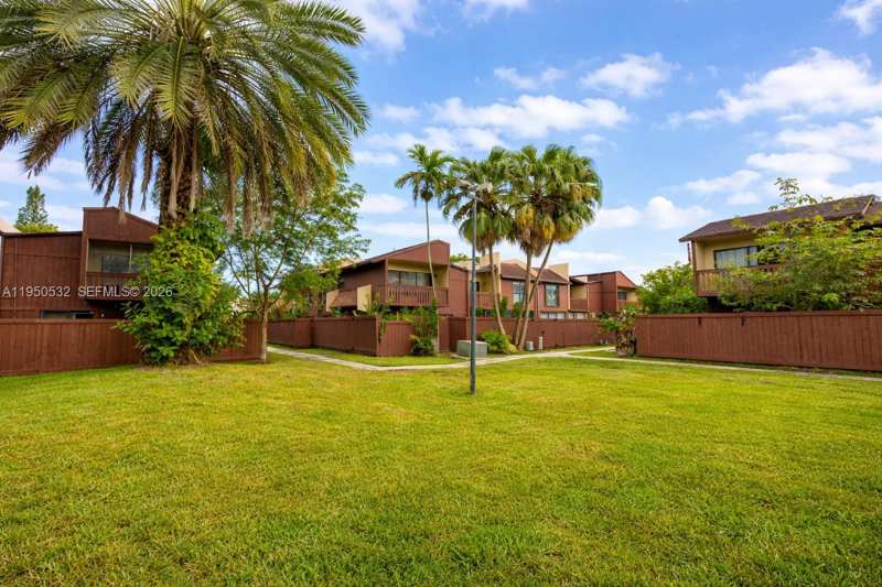 6534 SW 114th Pl # 75, Miami FL 33173