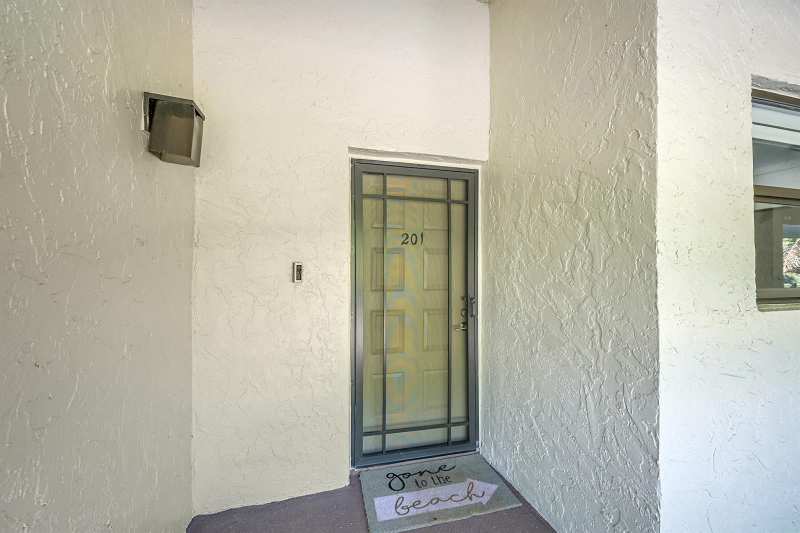 12870 Briarlake Drive # 201, Palm Beach Gardens FL 33418