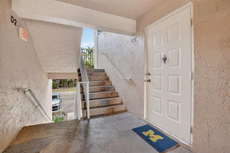 13791 Oneida Drive # C2, Delray Beach FL 33446