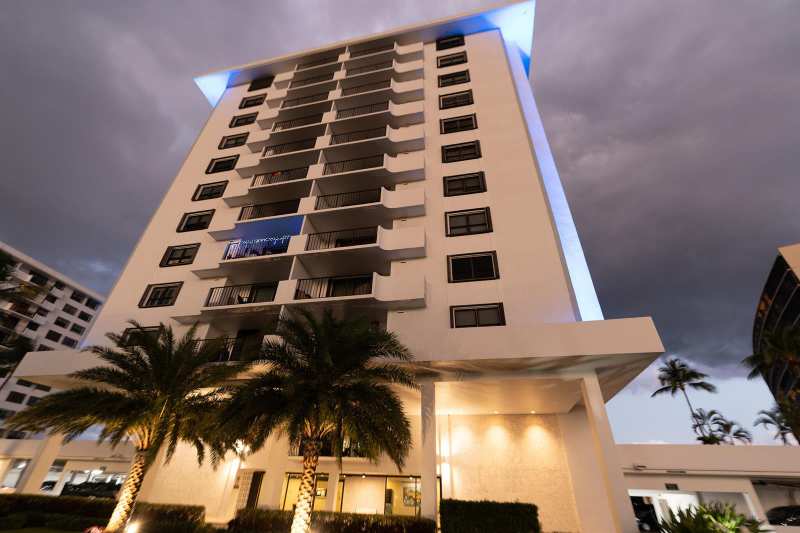 1200 Marine Way # 907, North Palm Beach FL 33408