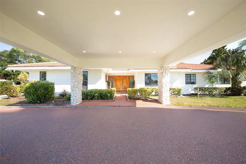 2701 SW 113th Ave, Miami FL 33165
