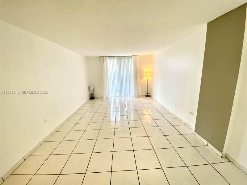 16950 DIXIE # A536, North Miami Beach FL 33160