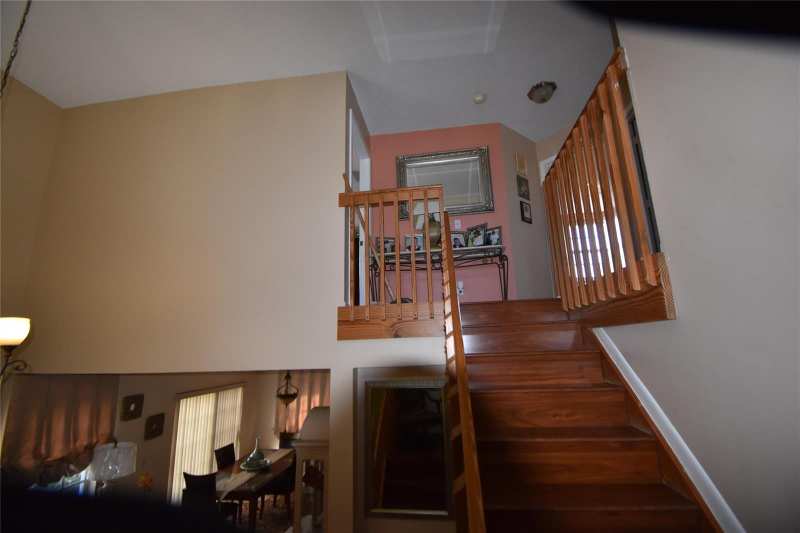 6572 Bayfront Drive, Margate FL 33063