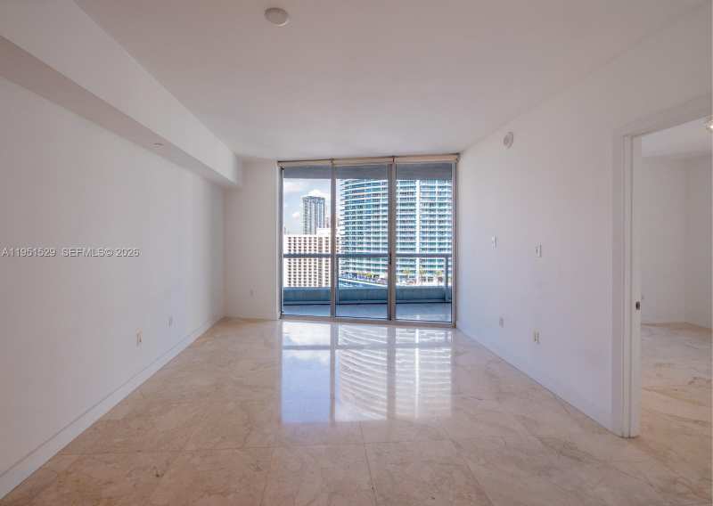 465 Brickell Ave # 2304, Miami FL 33131