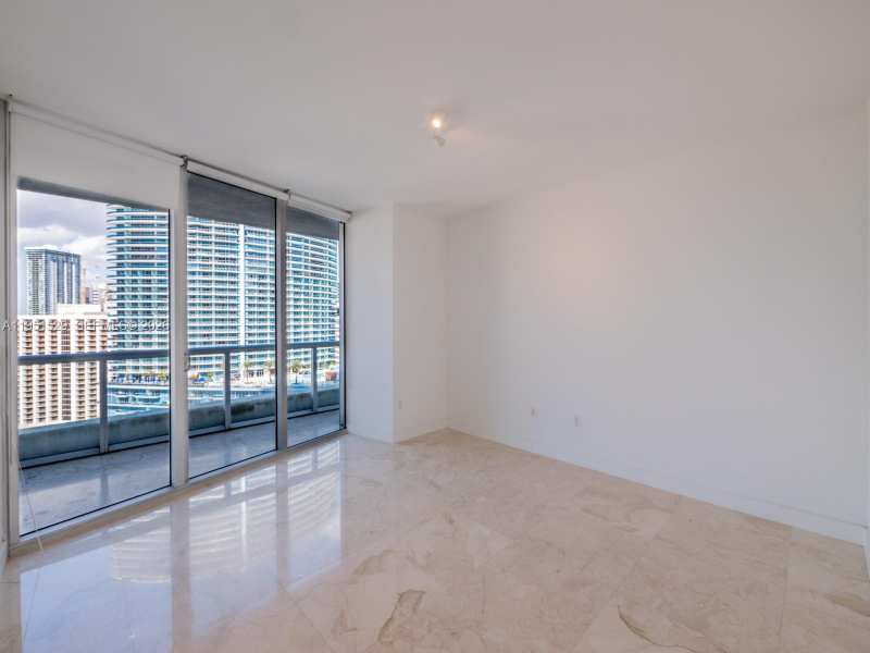 465 Brickell Ave # 2304, Miami FL 33131