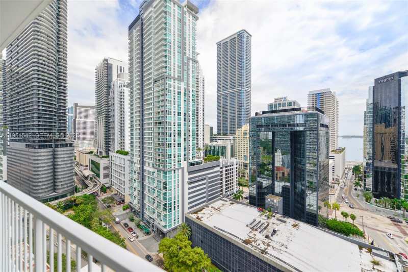 1250 S Miami Ave # 1906, Miami FL 33130