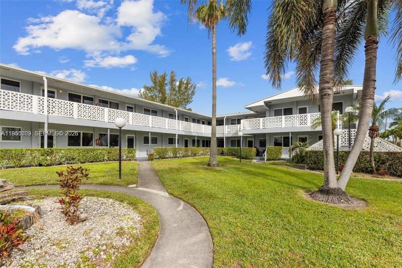 600 Layne Blvd # 130, Hallandale Beach FL 33009
