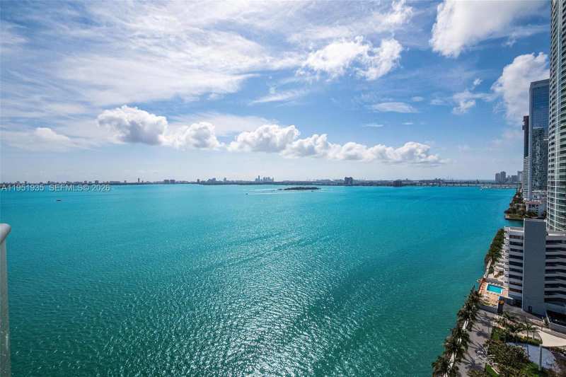 3131 NE 7th Ave # 1701, Miami FL 33137