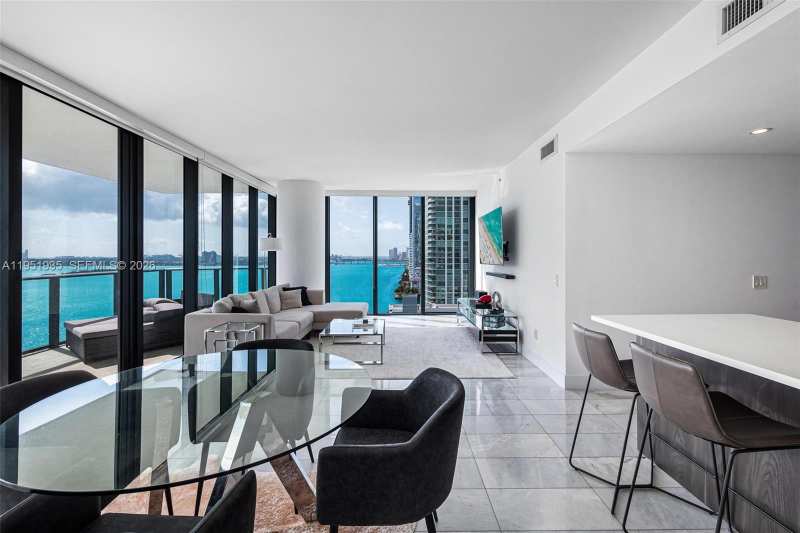 3131 NE 7th Ave # 1701, Miami FL 33137