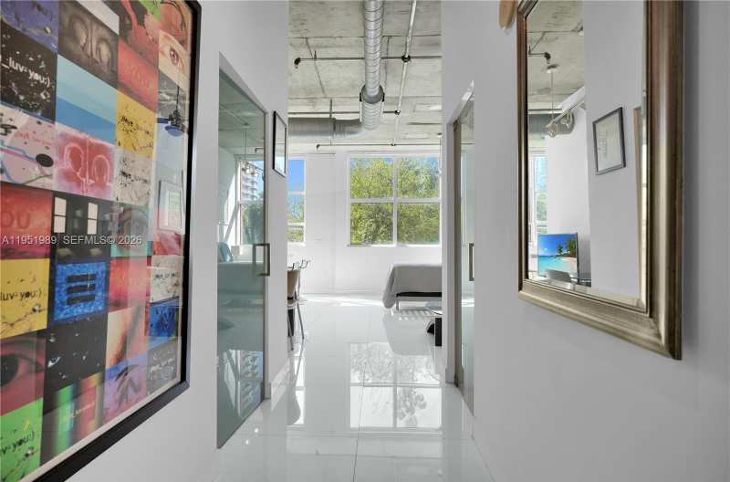 2001 Biscayne Blvd # 3213, Miami FL 33137