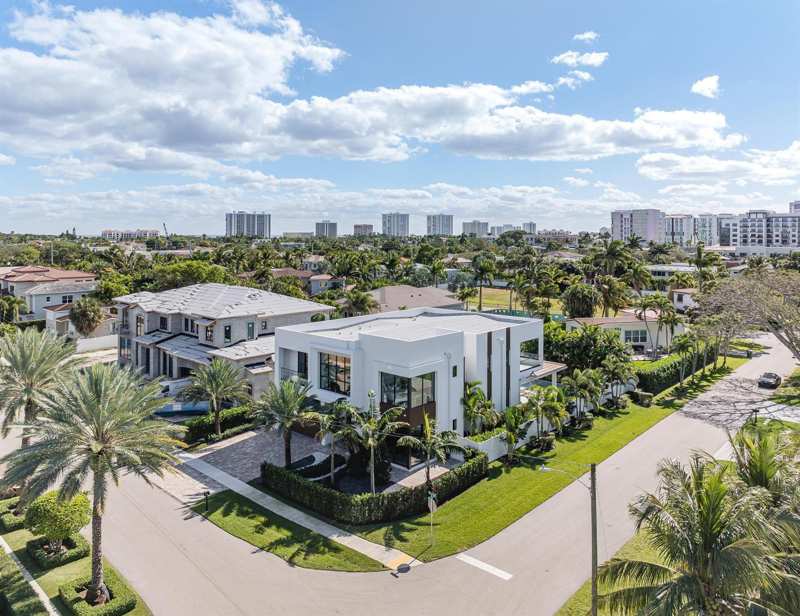 400 NE 4th Street, Boca Raton FL 33432