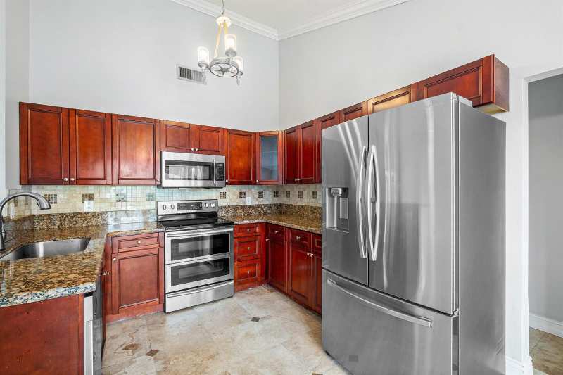 8411 Garden Gate Place, Boca Raton FL 33433