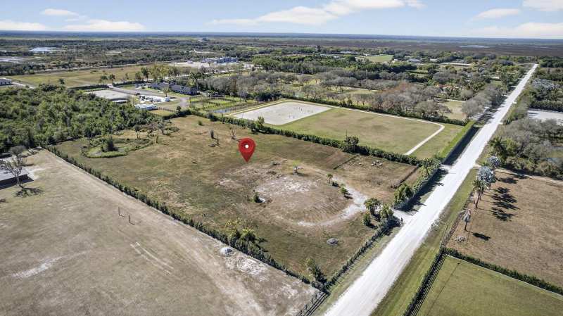 16296 Deer Path Lane, Wellington FL 33470
