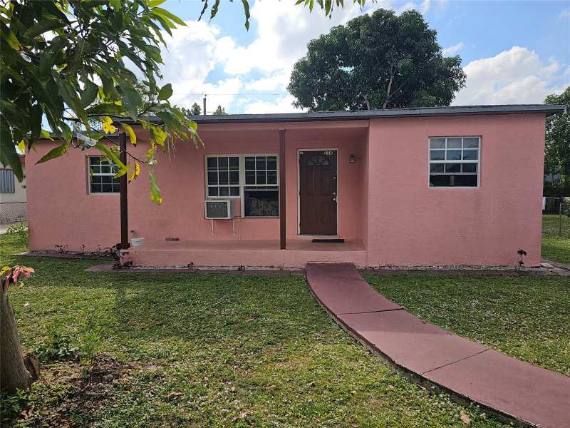 2510 NW 6 Street, Pompano Beach FL 33069
