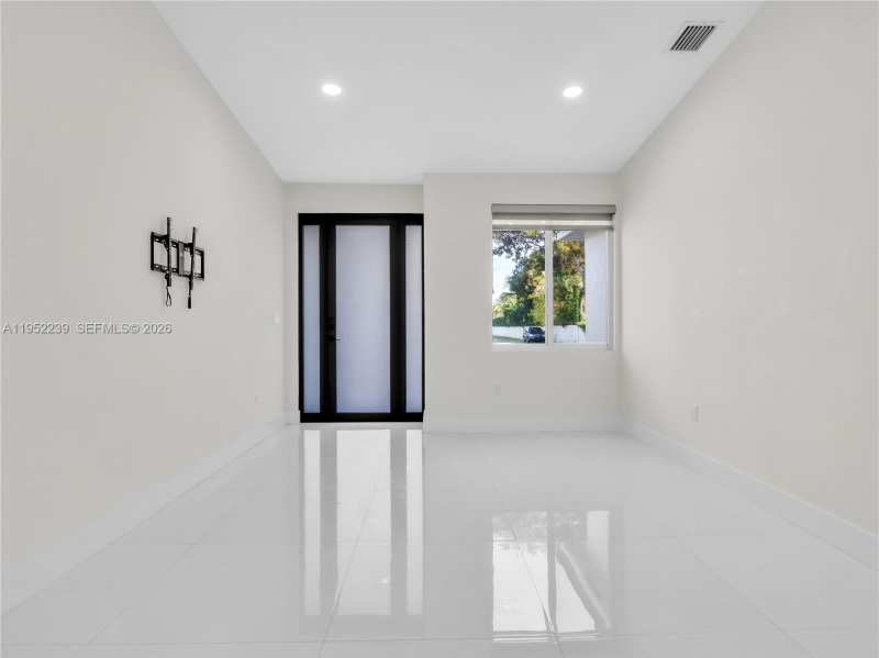 12608 SW 121st Ave, Miami FL 33186