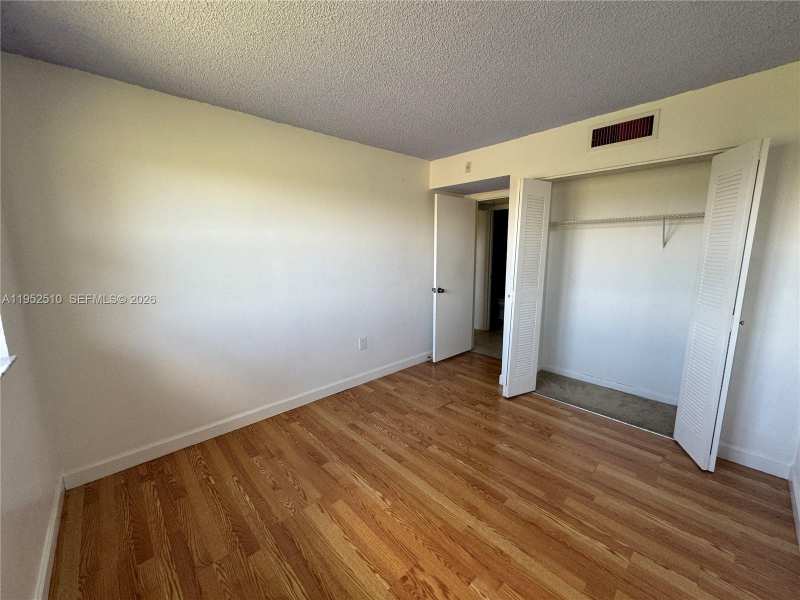 7235 NW 179th St # 311, Hialeah FL 33015