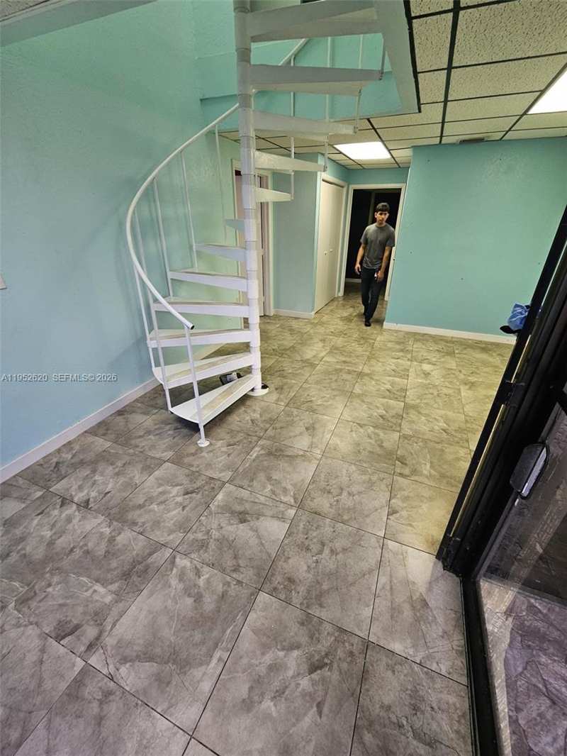 6175 NW 167th St # G18, Hialeah FL 33015