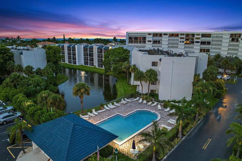1605 S Us Highway 1 # B201, Jupiter FL 33477