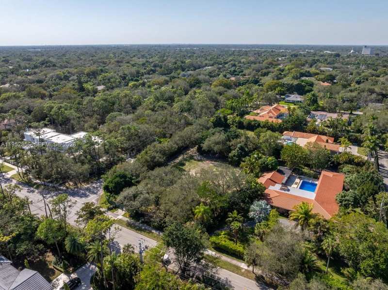 9790 SW 67th Ave, Pinecrest FL 33156