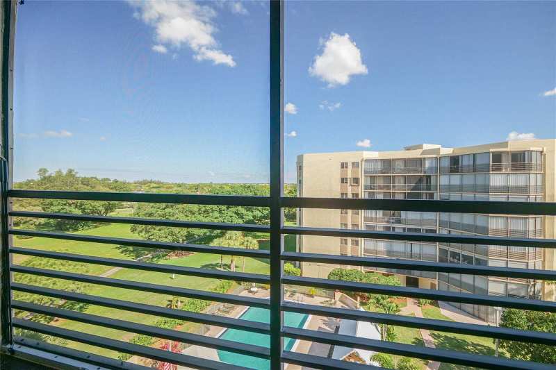 7100 Radice Court # 708, Lauderhill FL 33319