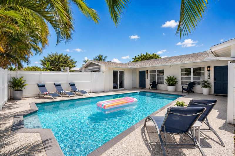 1518-1520 NE 51st Street, Fort Lauderdale FL 33334