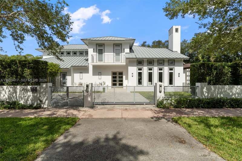 6900 Barquera St, Coral Gables FL 33146