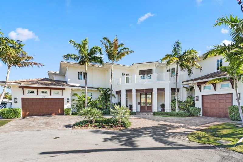 3700 NE 24th Avenue, Lighthouse Point FL 33064