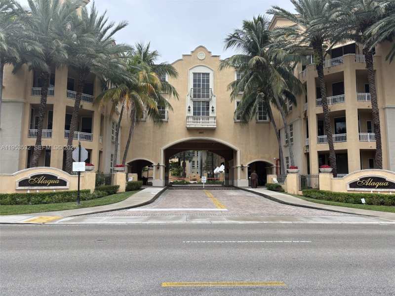 3001 NE 185th St # 119, Aventura FL 33180