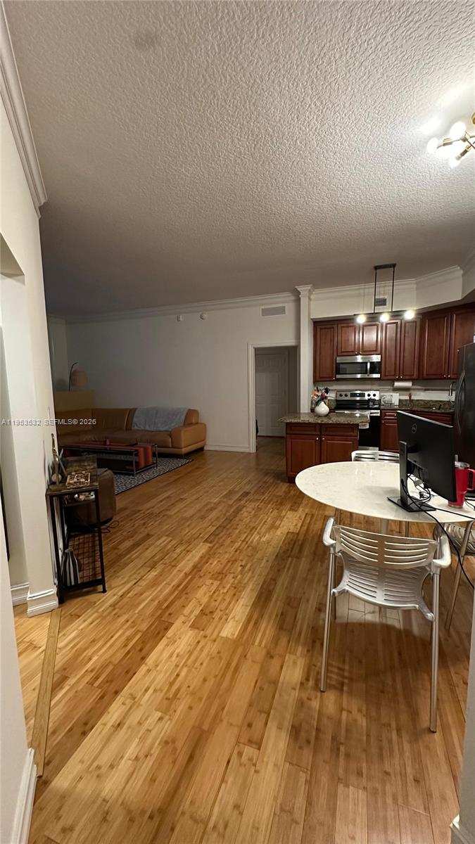 3001 NE 185th St # 119, Aventura FL 33180