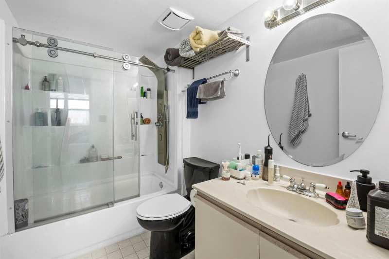 16558 NE 26th Avenue # 6c, North Miami Beach FL 33160