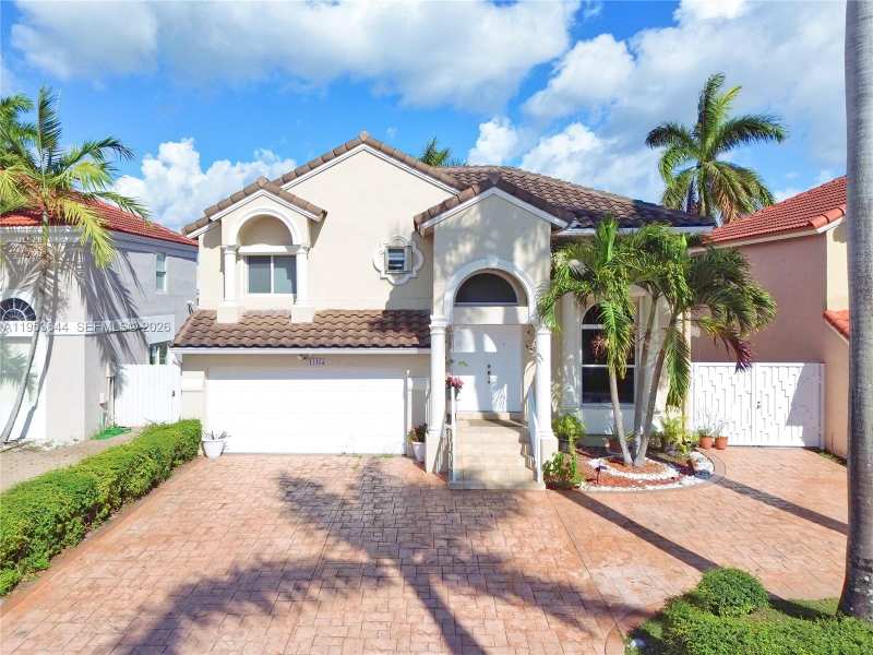 12415 NW 7th St, Miami FL 33182