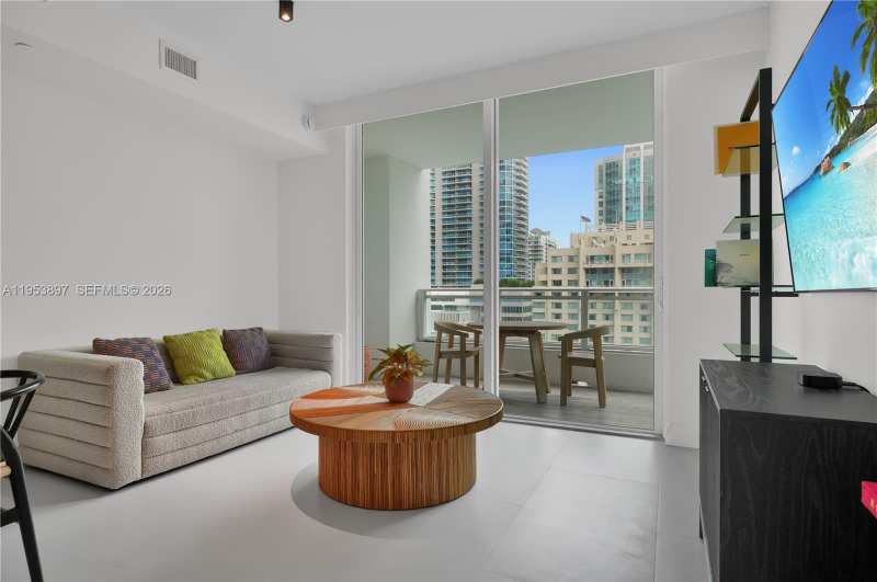 1080 Brickell Ave # 1802, Miami FL 33131