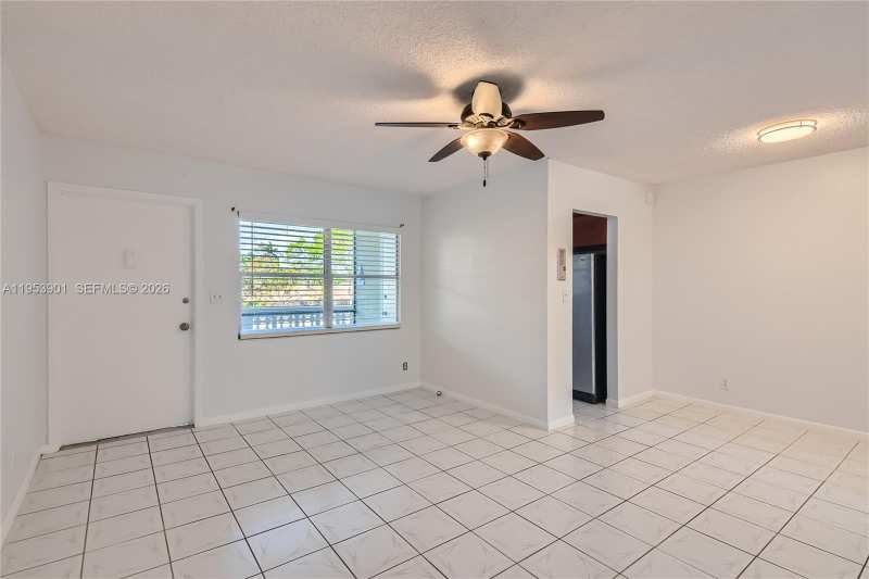 1425 Arthur St # 304A, Hollywood FL 33020