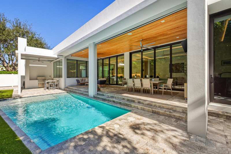 10 Coconut Road, Delray Beach FL 33444