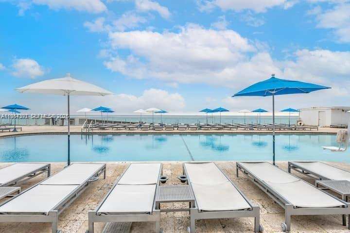 19201 Collins Ave # 436, Sunny Isles Beach FL 33160