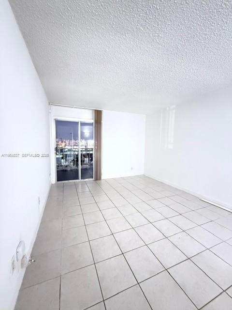 4550 NW 9th St # 812E, Miami FL 33126