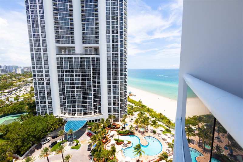 18101 Collins Ave # 1703, Sunny Isles Beach FL 33160